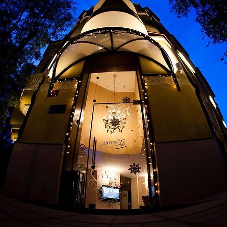 Hi Boutique Hotel Varna Ngoại thất bức ảnh